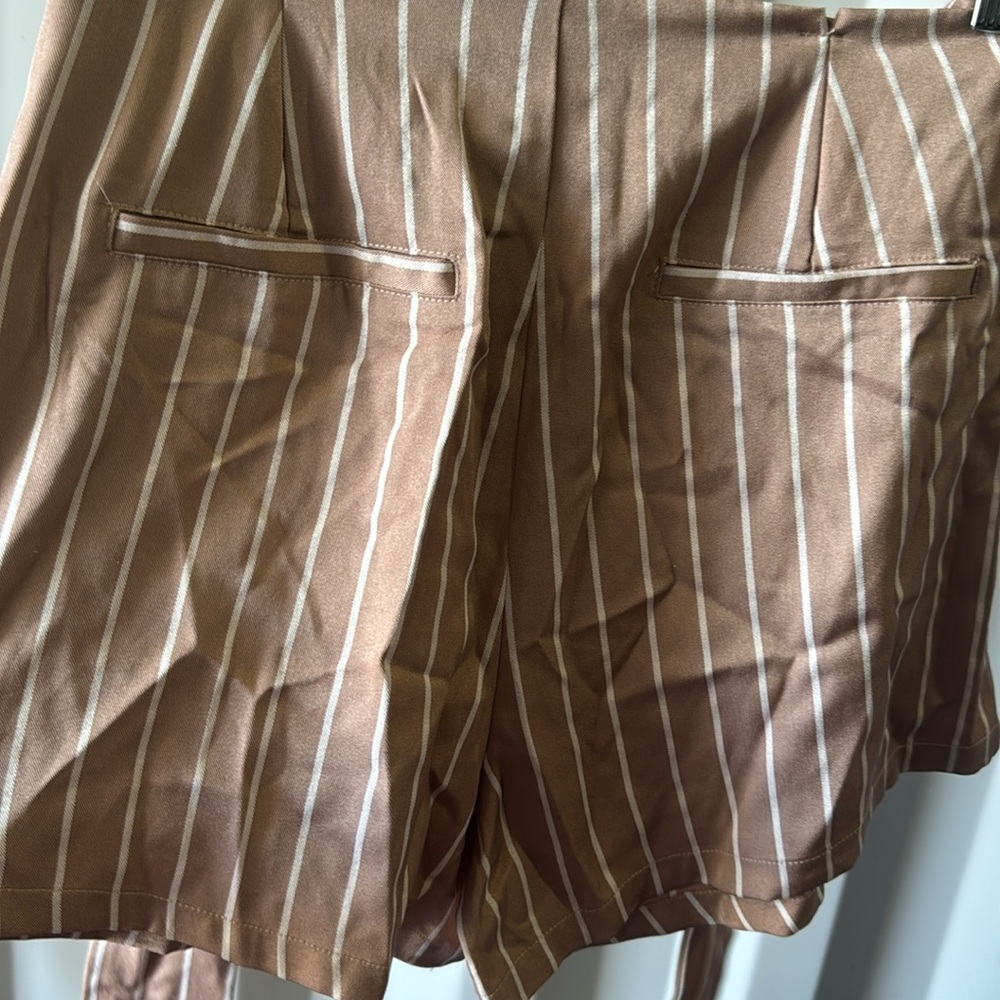 Trouser style shorts new with tags - Picture 5 of 5